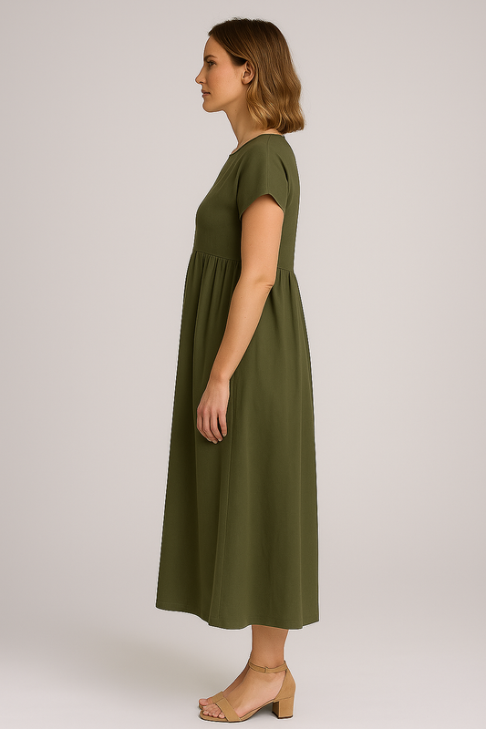 Abito midi verde da donna con maniche corte